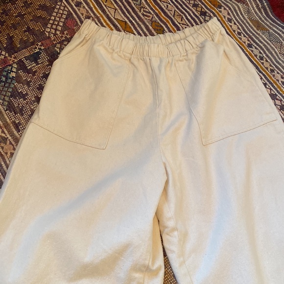 Hack With Design Cropped Pants - Picture 2 of 6